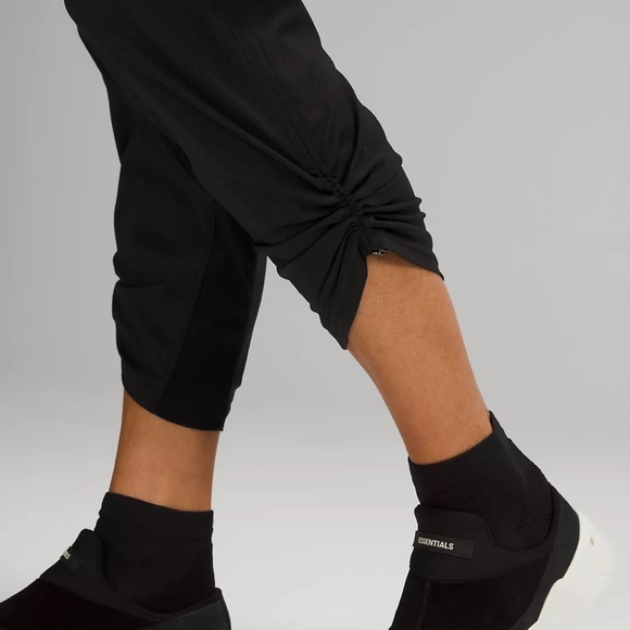 Black Lululemon Parachute Pants - Picture 3 of 9